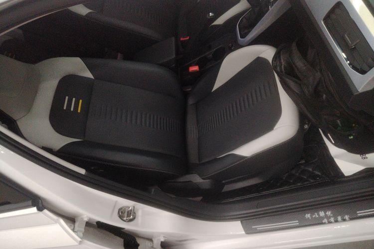 大众 Polo 2021款 Plus 1.5L 自动炫彩科技版局部细节41