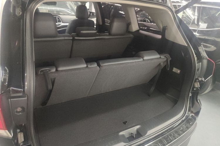 丰田 汉兰达 2018款 2.0T 四驱尊贵版 7座 国V局部细节23