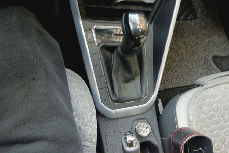 大众 Polo 2019款 Plus 1.5L 自动炫彩科技版局部细节18