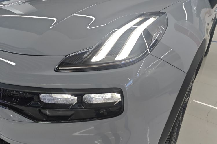 领克06 EM-P 2022款 PHEV 84KM续航版 Pro局部细节36