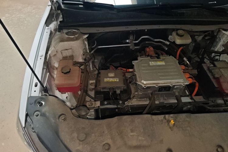 比亚迪 秦PLUS 2021款 EV 400KM 领畅版局部细节9006