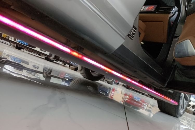 理想汽车 理想ONE 2020款 增程6座版局部细节9001