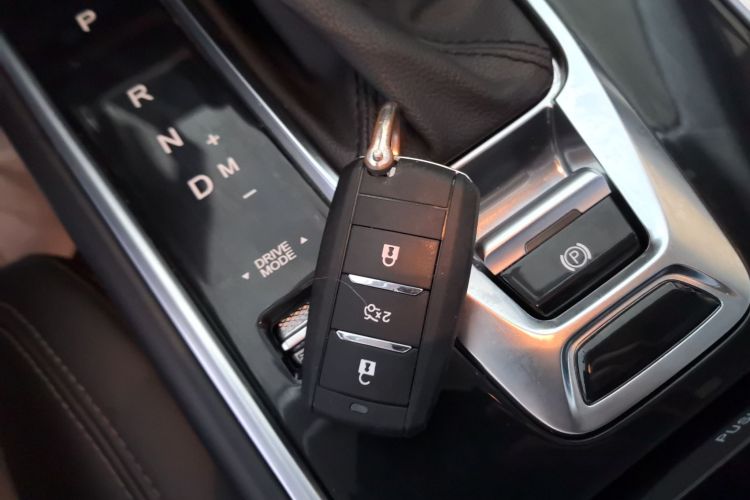 长安CS75 2021款 荣耀百万版 280T DCT豪华型中控内饰11