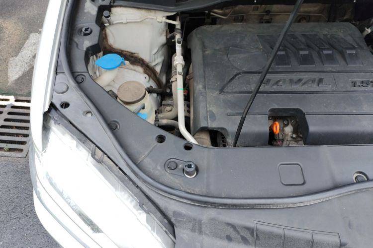 哈弗H6 2017款 红标 运动版 1.5T 手动两驱精英型局部细节9006