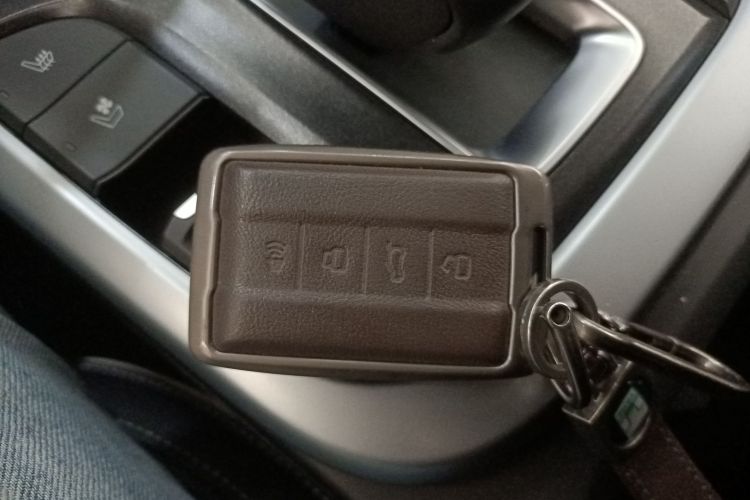 坦克300 2021款 城市版 2.0T 很有型中控内饰11