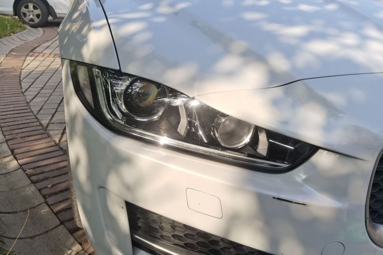 捷豹XE 2017款 2.0T 200PS R-Sport车身外观6006