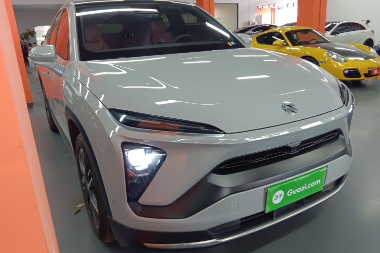 蔚来EC6 2020款 430KM 运动版车身外观3