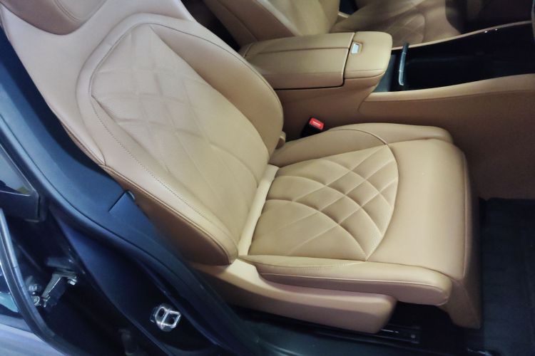 飞凡汽车 飞凡R7 2023款 后驱屏霸版局部细节41