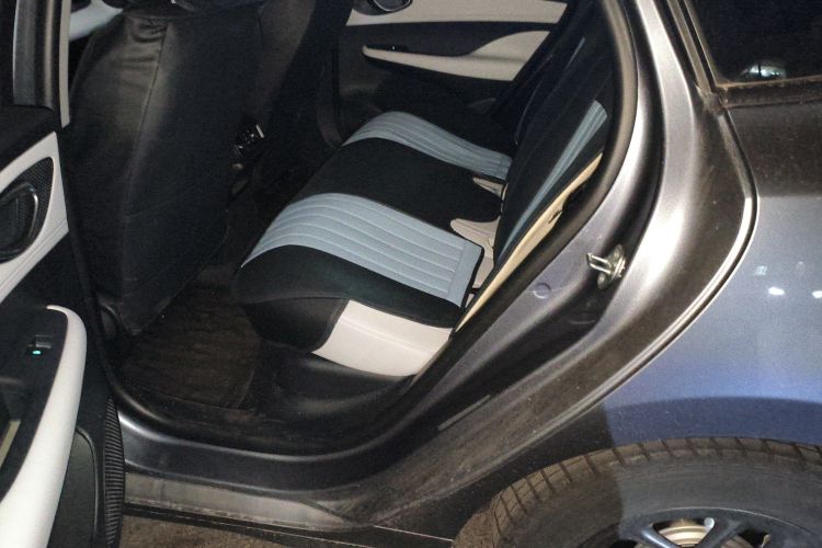 比亚迪 海豹05 DM-i 2025款 DM-i 智驾版 55KM豪华型中控内饰21