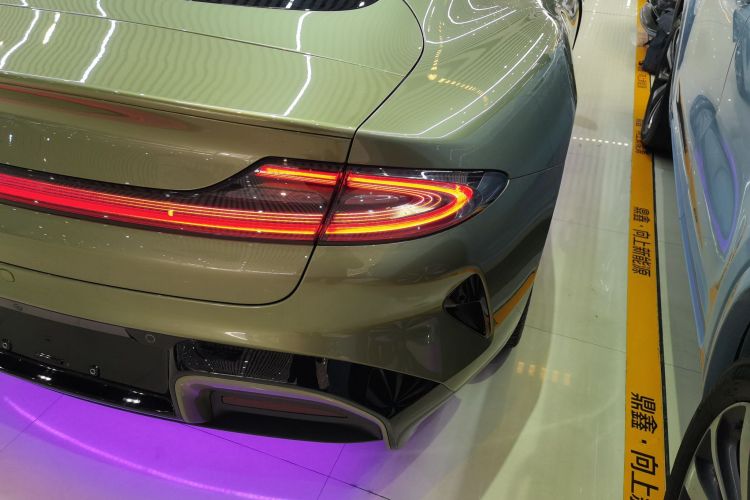 小米汽车 小米SU7 2024款 四驱超长续航高阶智驾Max版车身外观9