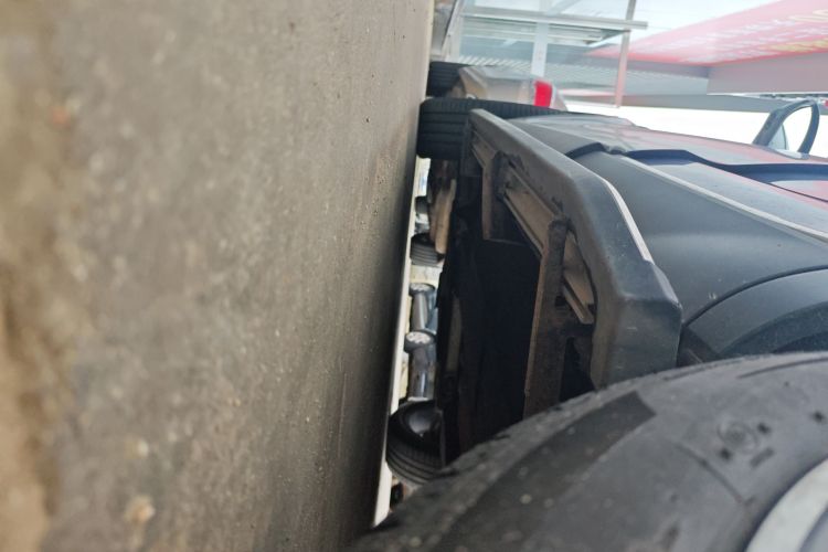 红旗HS5 2019款 2.0T 智联旗领版局部细节9002