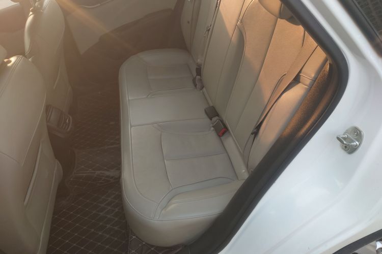 别克 英朗 2018款 15T 双离合精英型 国V中控内饰21