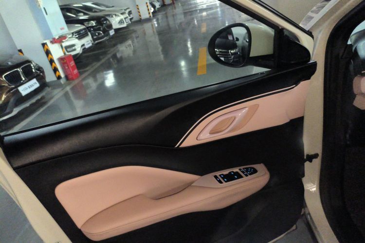 比亚迪 海鸥 2024款 荣耀版 405km 飞翔版中控内饰7007