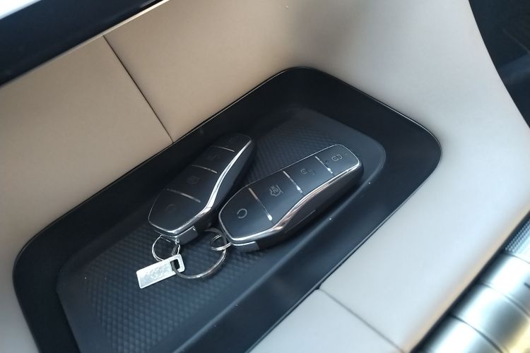 比亚迪 海豚 2021款 405km 时尚版中控内饰7001