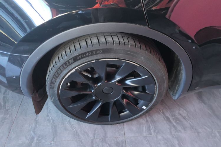 特斯拉 Model Y 2022款 改款 后轮驱动版车身外观6008