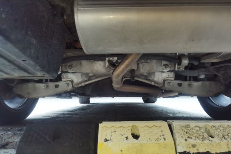 理想汽车 理想L9 2022款 Max局部细节9009