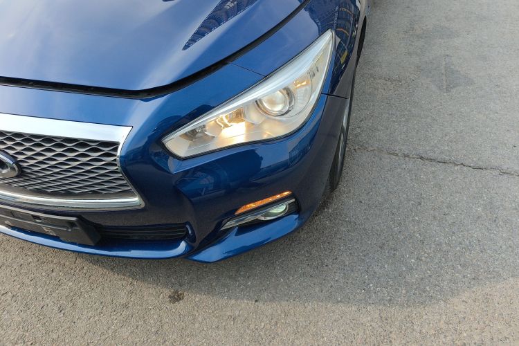 英菲尼迪Q50L 2015款 2.0T 舒适版局部细节36