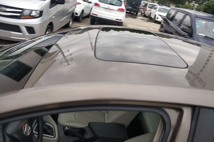 别克 英朗 2017款 15N 自动精英型车身外观57