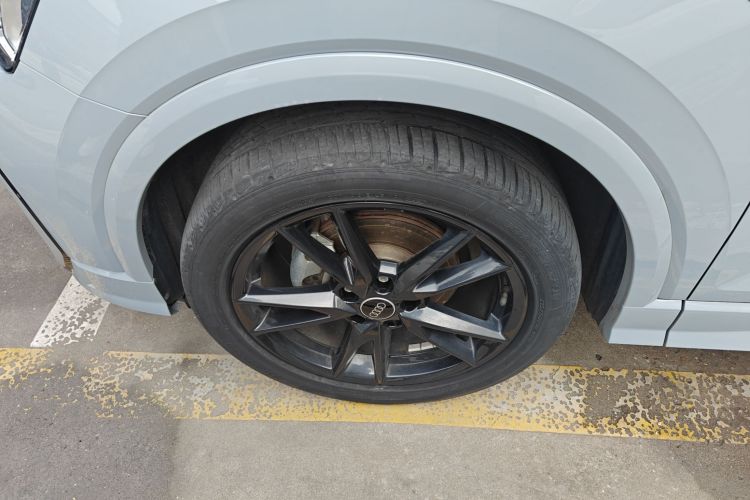 奥迪Q2L 2022款 35 TFSI 进取动感型车身外观6007