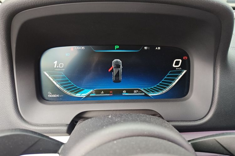 比亚迪 唐 2018款 2.0T 自动智联尊荣型 7座 国V中控内饰14