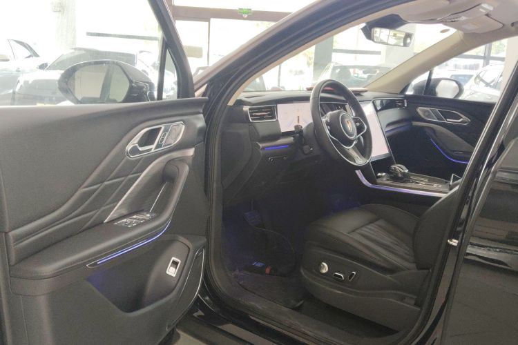 红旗HS7 PHEV 2024款 2.0T PHEV 四驱旗畅版 6座中控内饰7003