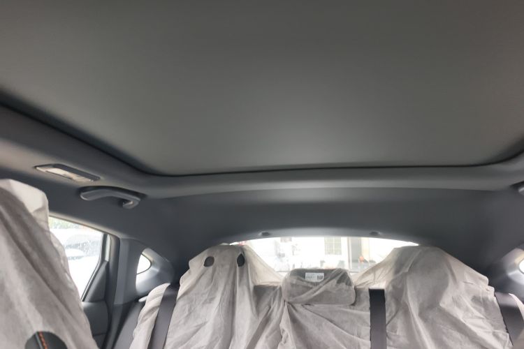 长安UNI-V 2025款 1.5T 500Bar高能版局部细节22