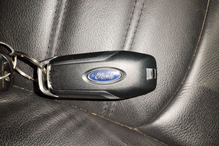 福特 锐界 2016款 EcoBoost 245 两驱豪锐型 7座中控内饰11