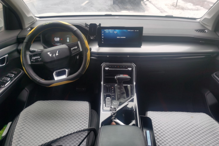 五菱汽车 五菱星辰 2021款 1.5T CVT星辉版中控内饰7002