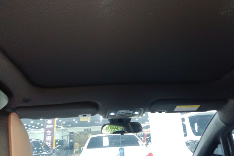 比亚迪 海豚 2023款 420km 时尚版中控内饰22