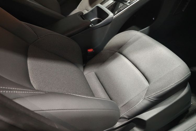 广汽丰田bZ4X 2022款 长续航Elite局部细节41