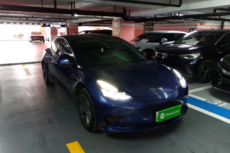 特斯拉 Model 3 2021款 改款 标准续航后驱升级版 3D1车身外观3