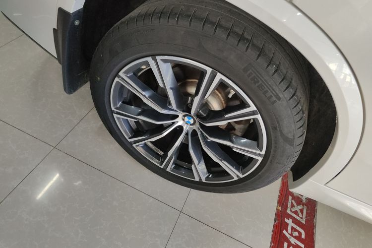 宝马X5(进口) 2020款 xDrive30i M运动套装车身外观6008