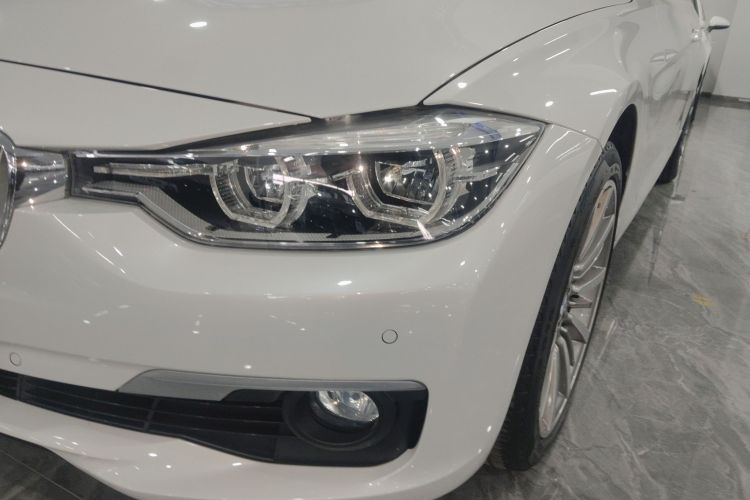 宝马3系 2019款 320Li 时尚型局部细节36