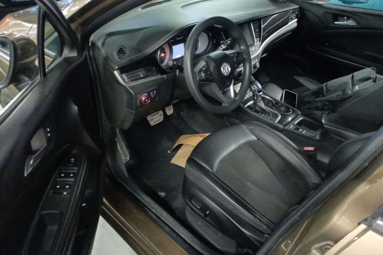 别克 威朗 2015款 三厢 20T 双离合精英型局部细节19