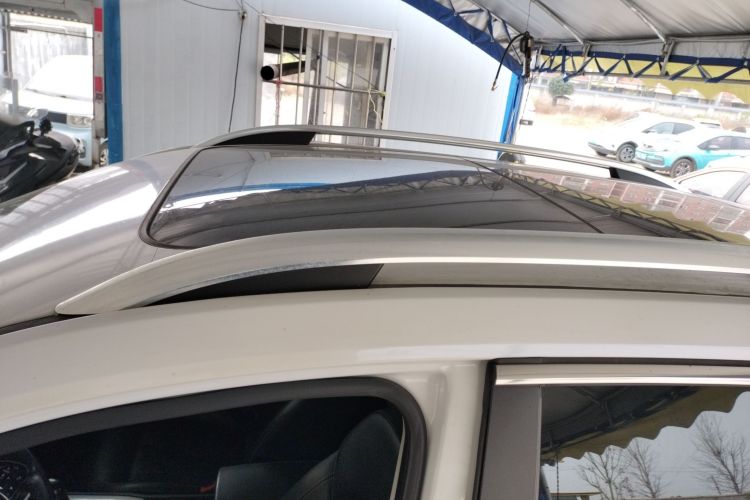 荣威RX5 2018款 20T 两驱自动互联网智惠版局部细节57