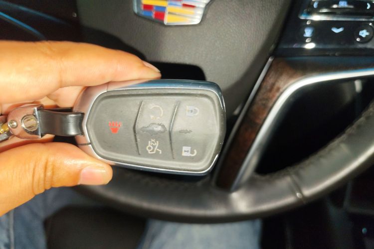 凯迪拉克XTS 2018款 28T 精英型中控内饰7001