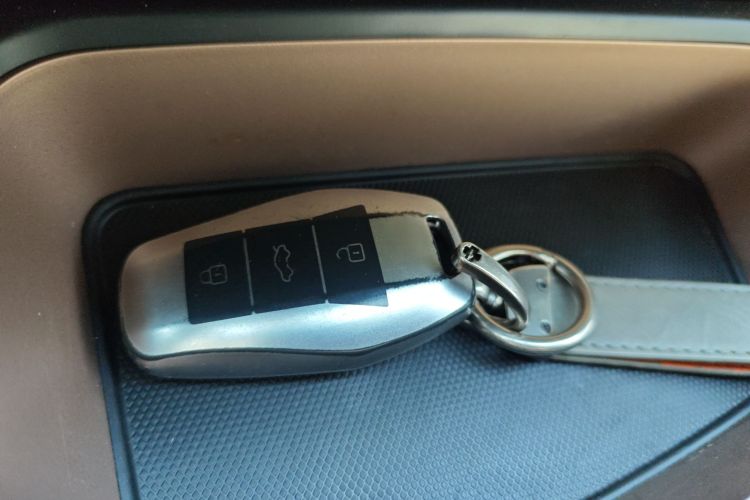 思皓 2022款 花仙子款 四叶草中控内饰11