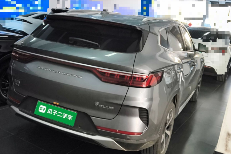 比亚迪 宋PLUS新能源 2021款 DM-i 51KM 尊荣型车身外观7