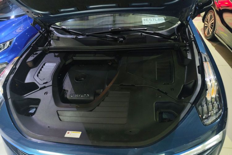 领克01 2019款 2.0T 两驱耀Pro版 国VI局部细节24