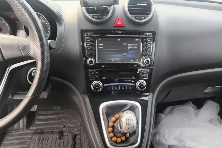 哈弗H6 2016款 升级版 1.5T 手动两驱都市型局部细节16