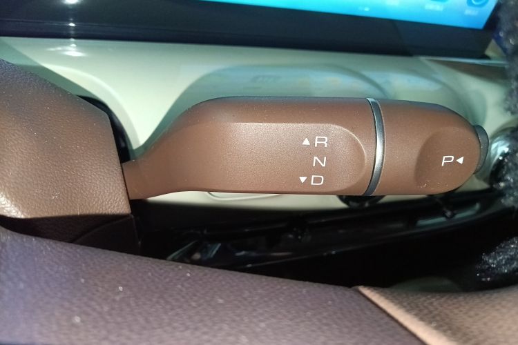 五菱汽车 五菱缤果 2025款 333km 悦享款中控内饰18