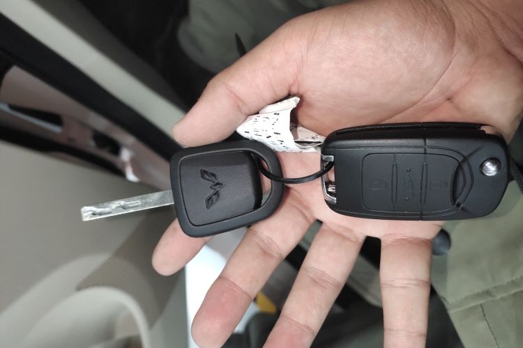 五菱汽车 宏光MINIEV 2024款 第三代 215km 青春版中控内饰11