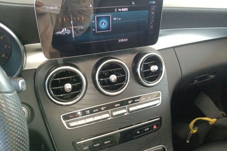 奔驰C级 2020款 C 260 L 运动版中控内饰16
