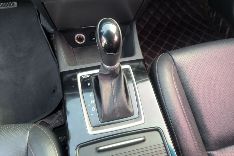 现代 名图 2017款 1.8L 自动智能型GLS 国V中控内饰18