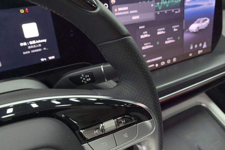 小鹏P7 2023款 P7i 702 Max中控内饰18