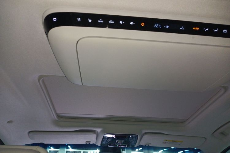 别克GL8新能源 2024款 陆尊 奢享版 6座中控内饰22