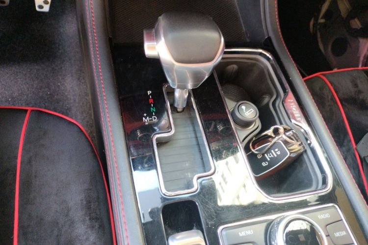 北京越野 北京BJ40 2019款 改款 2.0T 自动四驱城市猎人版尊享型 国V局部细节18