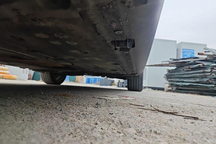 宝马X1 2013款 sDrive18i 时尚型局部细节9004