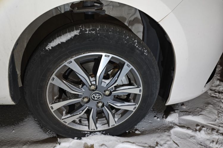 丰田 YARiS L 致炫 2021款 1.5L CVT领先版车身外观10