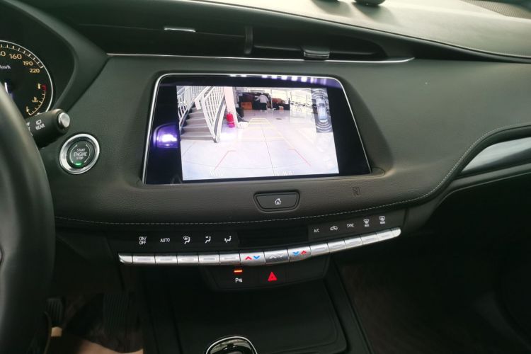 凯迪拉克XT4 2020款 改款 28T 两驱技术型中控内饰16